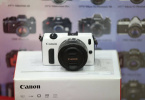 CANON EOS  M+22 F1:2 STM LENS  ÇOK TEMİZ SIFIRDAN FARKSIZ 1 YIL GARANTİLİDİR.. SESLİ FOTOĞRAFÇILIK..